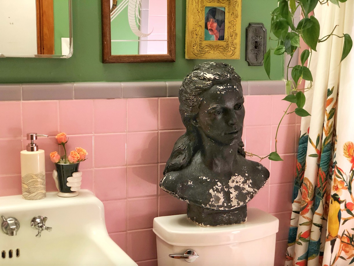 https://jenselk.com/2020/06/24/s2020-orc-the-pink-bathroom-makeover-revealed/orcspring2020-pinkbathroomhorizontal2/